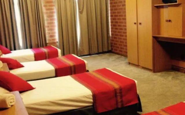 Pooraka Motor Inn