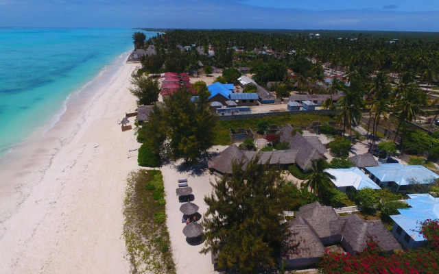 Bliss Beach Lodge