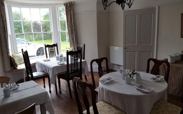 Lowerfield House