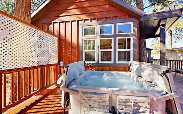 637 Talmadge Road Cabin