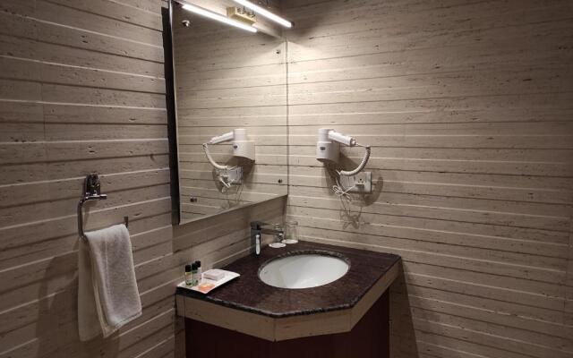 Aaroham The Watergate Hotel Bhimtal