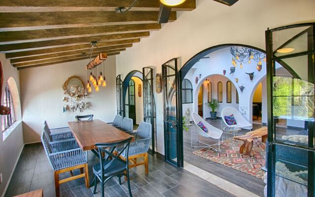 Casa Cielo 3 BR by Casago