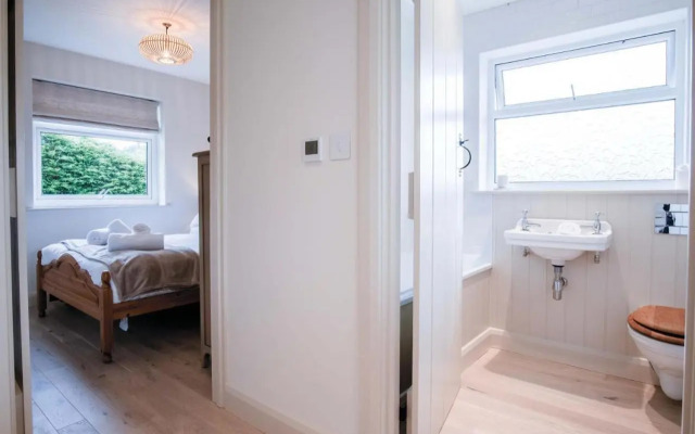 Bayview 3 - 2 Bedroom Chalet - Bayview Oxwich
