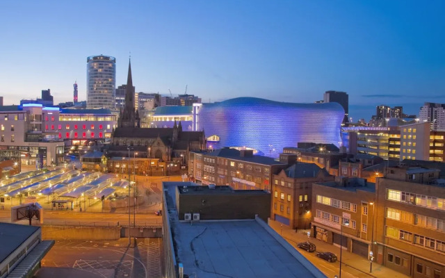 Tudors eSuites Birmingham Apartments with Parking