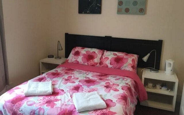 City Centre Guest House - Gloucester Park