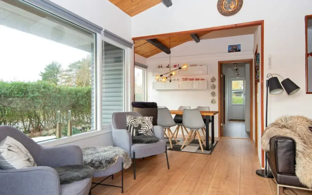 6 Person Holiday Home in Ebeltoft