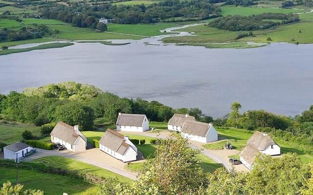 Corofin Lake Cottage No 4