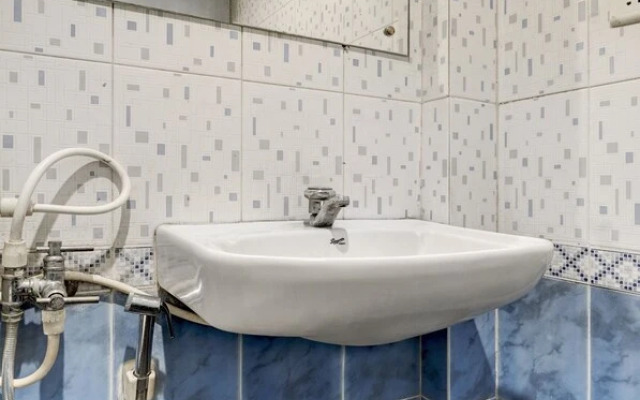 Itsy Hotels Coastal Grand Sathyam