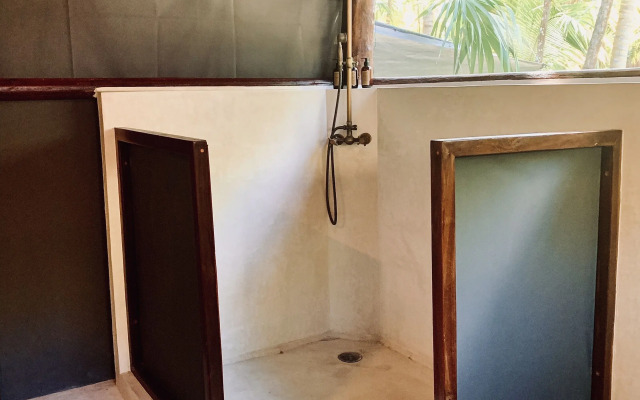 Libelula Tulum Beachfront Hotel