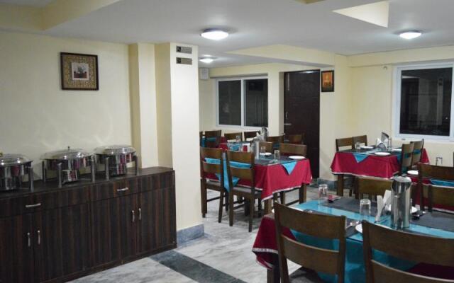 Hotel Golden Wind Horse