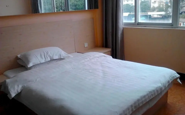 Fuzhou Huixiong Hotel