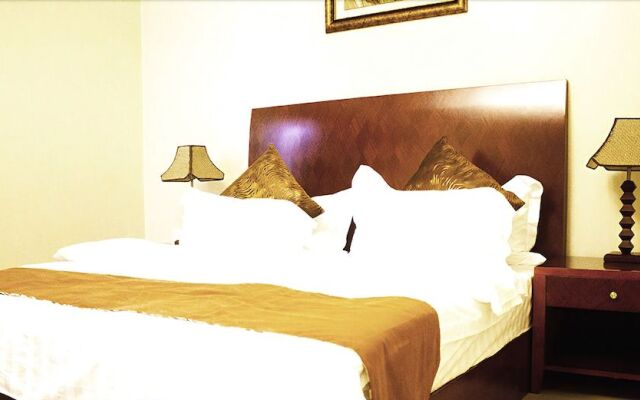 Bharridan Royal Hotel
