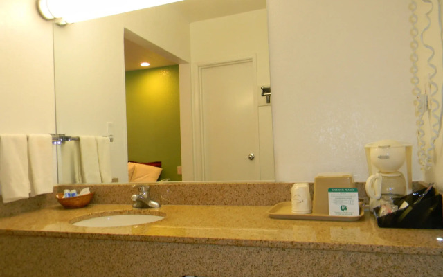 Rodeway Inn Alameda-Oakland