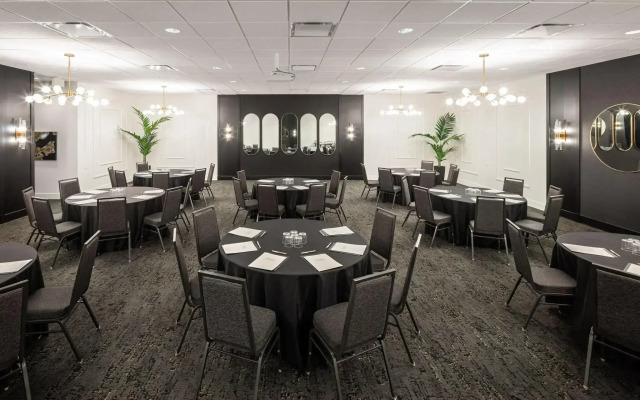 Residence Inn by Marriott Calgary South