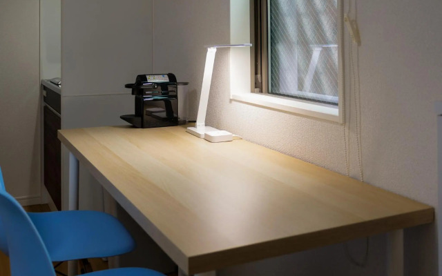 Triphome Tateishi New open/2 single beds/big table/300M WiFi