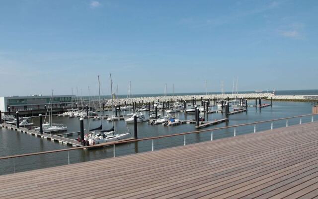 Spacious Villa near Sea in Sluis