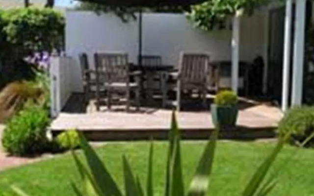 The Martinborough Connection