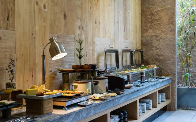 Silverland Yen Hotel