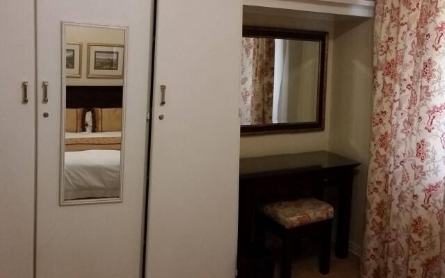 Royal Ridge Guest House