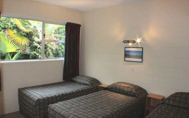 Ala Moana Motel