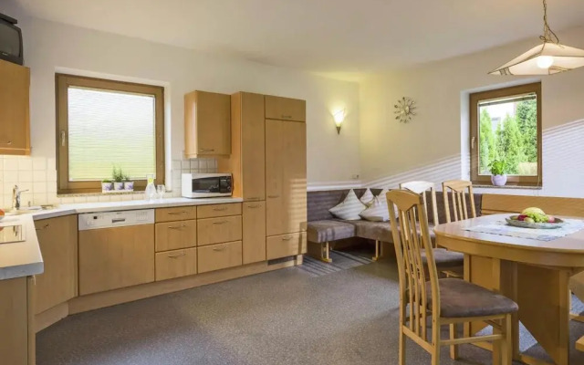 Apartment With Zillertal Alps Views