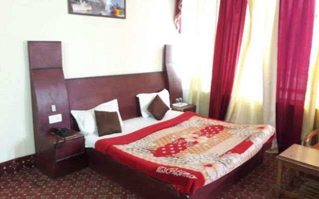 Hotel AJ International