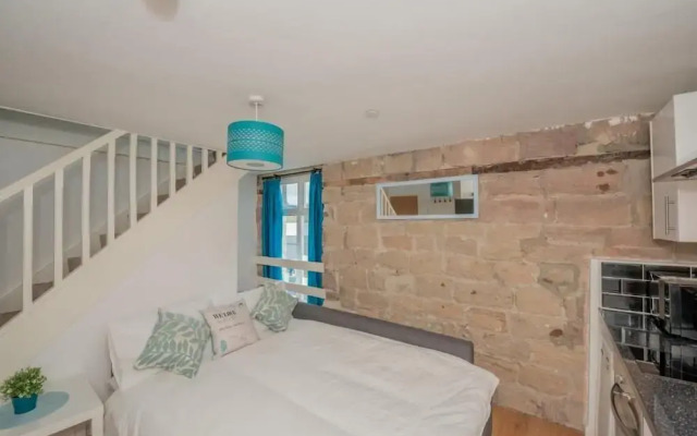 Kirkstall Bridge Apartments - 22