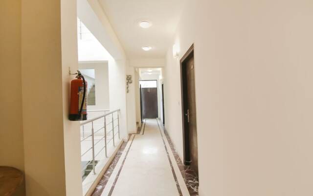 Fabhotel The Lavish Villa