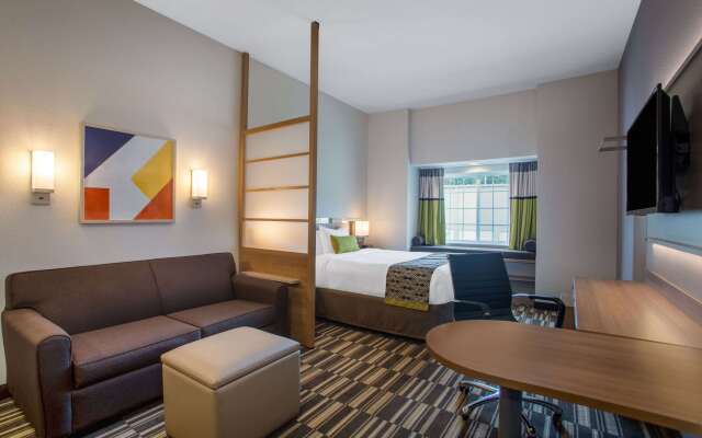 Microtel Inn & Suites by Wyndham Liberty/NE Kansas City Area