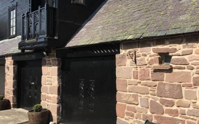 The Art Loft, Crieff: Town Centre Apartment