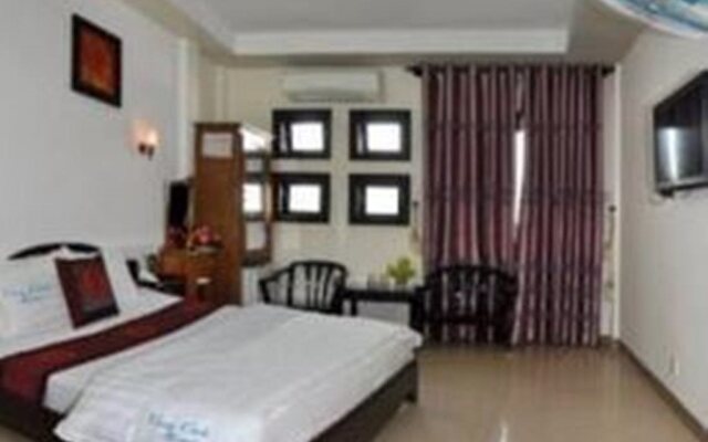 Vong Canh Hotel