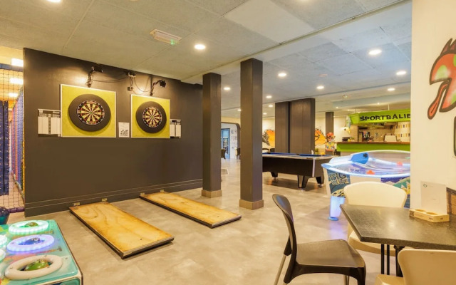 Modern Chalet With Dishwasher, Near the Hunebedcentrum