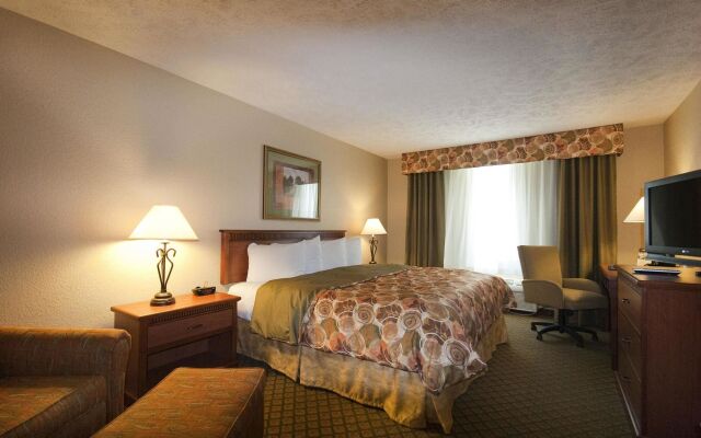 Best Western Plus Mid Nebraska Inn & Suites