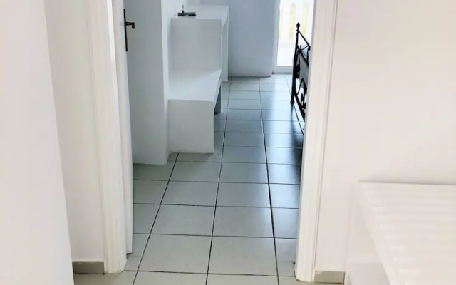 Nicolas Hotel Apartments
