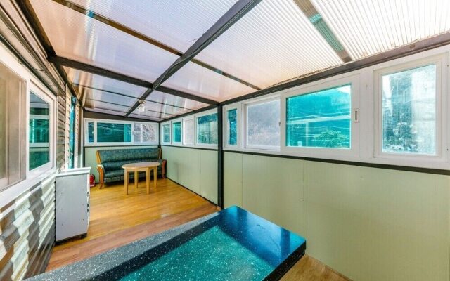 Gapyeong Mountain Or Sea Pension