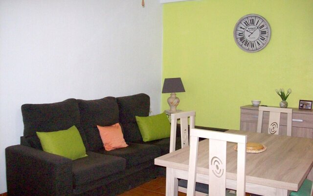 Apartment with 3 Bedrooms in Almería, with Wonderful City View And Wifi - 200 M From the Beach