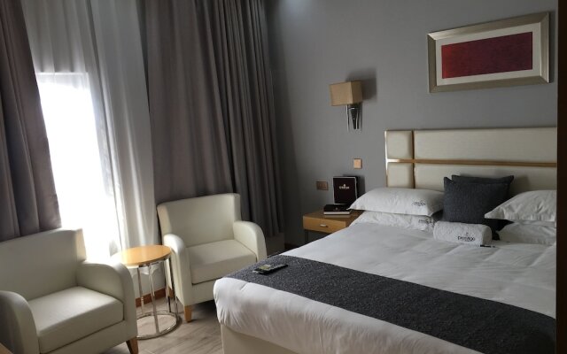 Prestige Hotel