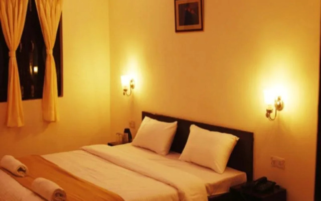 Hotel Hill Palace