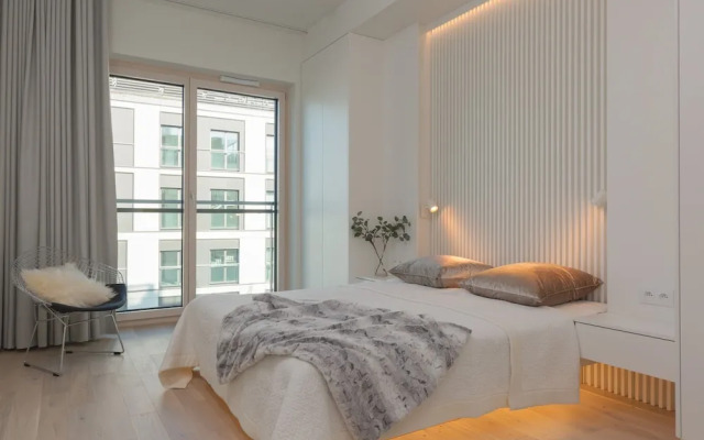 Luxury Suite by Renters Prestige