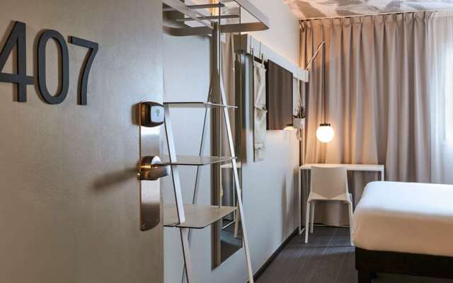 ibis Clamart Paris Velizy