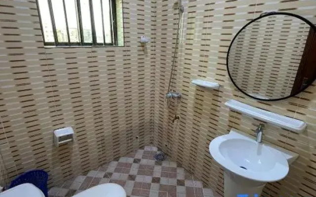 Spacious 2 Bedroom in City Center Cotonou