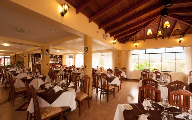 Hotel Mabey Urubamba
