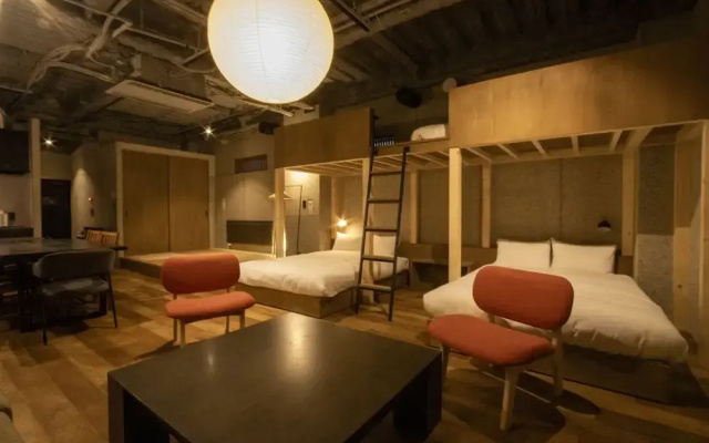 Green Room Hotel