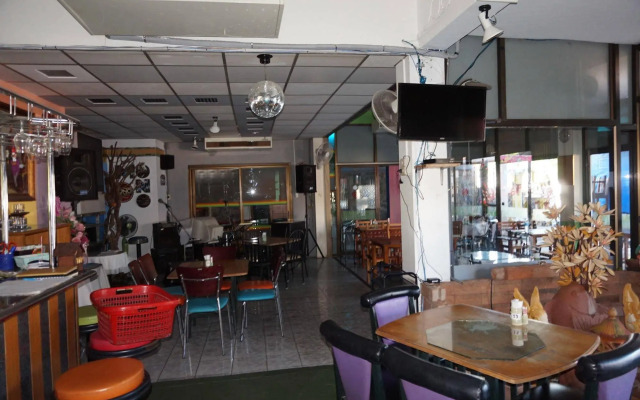 Mono Place