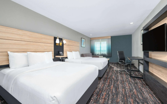 La Quinta Inn & Suites by Wyndham Woodway - Waco South