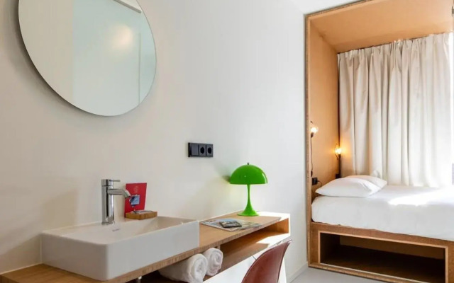 the bellhop hotel
