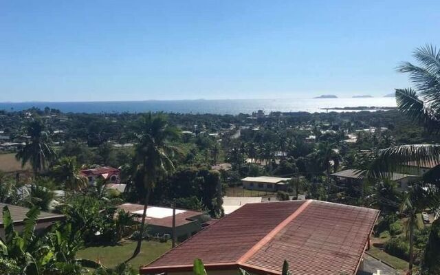 Tivoa Road Holiday House