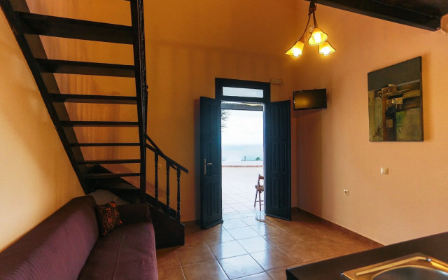 Little Lindos Sea View Studios