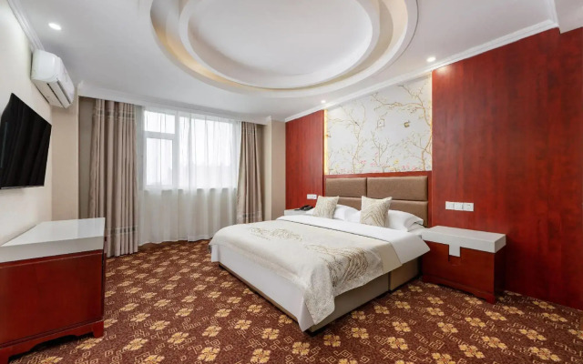 Dong Cheng Guojidajiudian