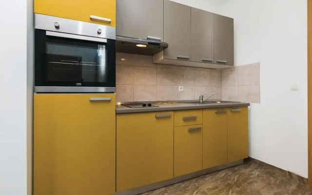 Stunning Apartment in Vir With 2 Bedrooms and Wifi